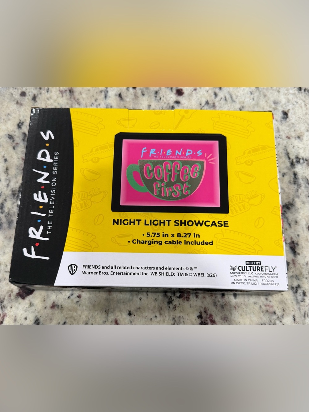Friends Night Light Showcase - NIB - Picture 3 of 4